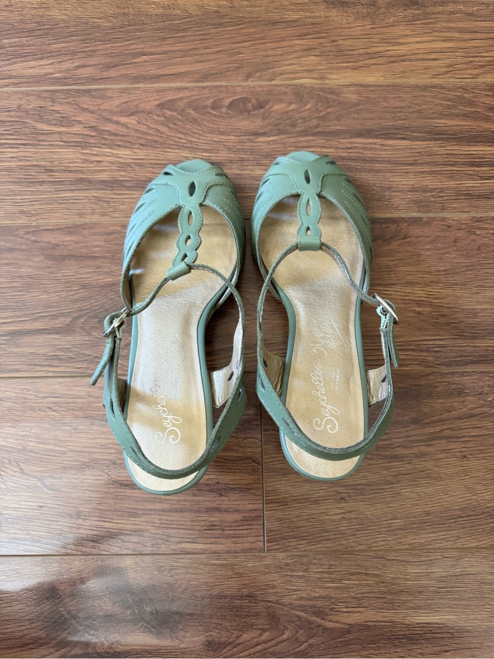 Seychelles Seafoam Green T-Strap Peep Toe Heels (Size 9) - NIB - Picture 3 of 4